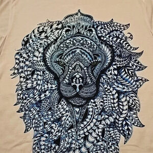 Blue Lion tshirt